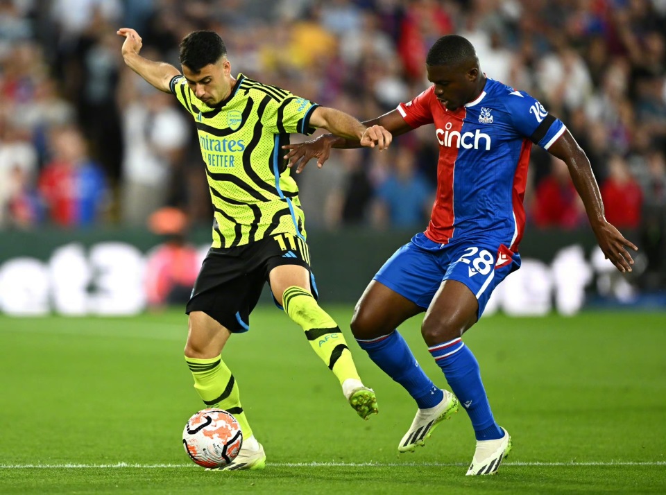 关于阿森纳关键时刻更衣室发声切尔西赛前强势反弹，日本队争议不断直接炸裂的信息